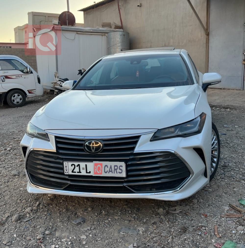 تويوتا أفالون